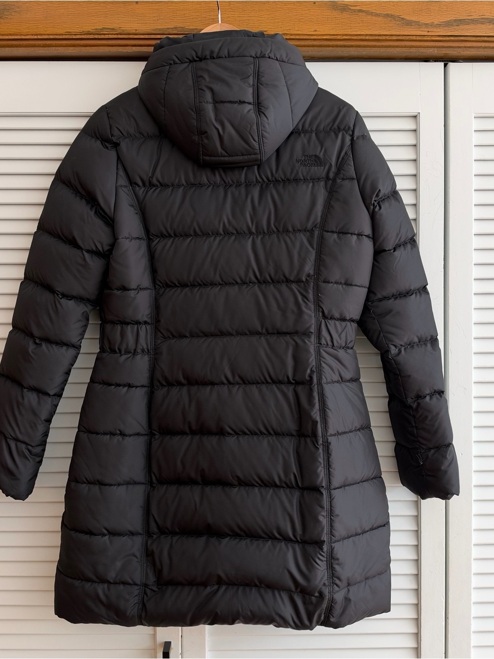 The North Face Women’s Black Hooded Long Down Puffer Coat - Picture 2 of 5